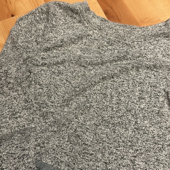 Cute & comfortable Girls Cat & Jack Holiday Dress w/tule glitter overlay - M - Picture 4 of 4